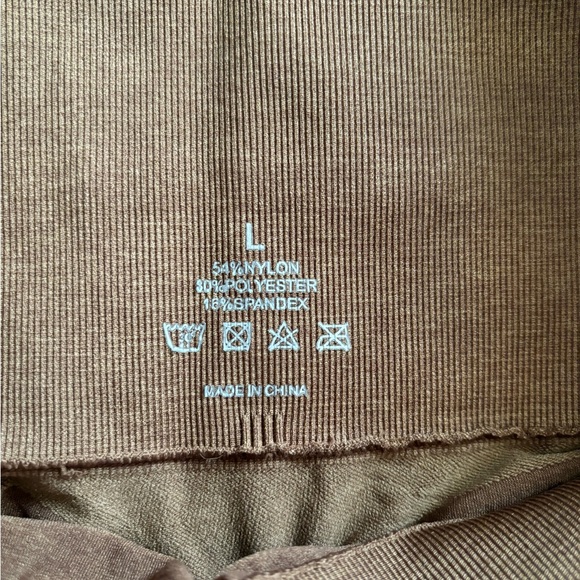 NVGTN Mocha Contour 2.0 Seamless Leggings - Picture 6 of 6